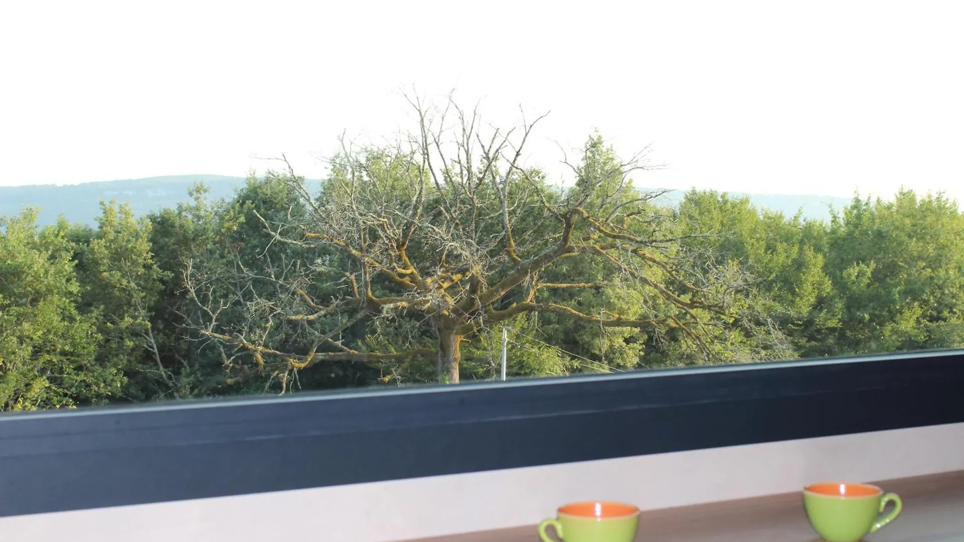 Semesterbostad Ecolodge Entre Nature & Silence Au Coeur Du Quercy Bétaille